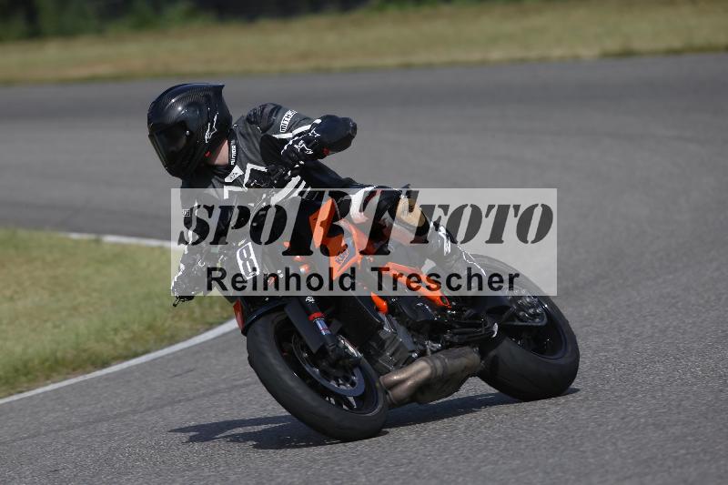 /11 28.04.2026  PROMAX ADR/Gruppe gruen/8